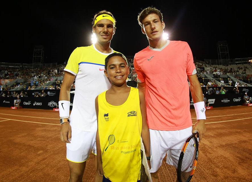 Rafa Nadal se impone a Carreño en el debut en Río Rafa Nadal se impone a Carreño en el debut en Río