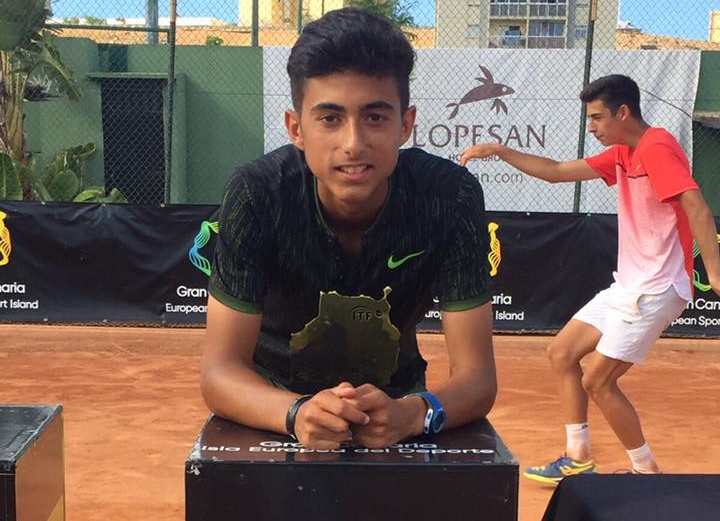 Nicolás Álvarez, campeón en individual y dobles del ITF Júnior de Gran Canaria Nicolás Álvarez, campeón en individual y dobles del ITF Júnior de Gran Canaria