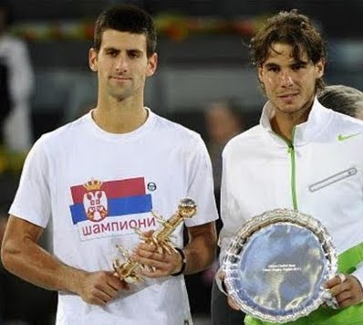Djokovic gana en Madrid y amenaza el cetro de Nadal
