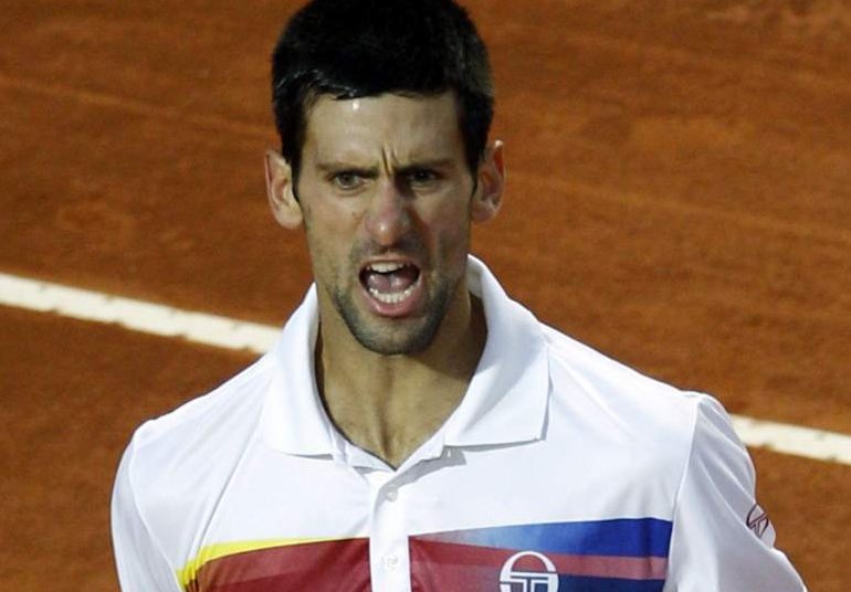 Djokovic también gana a Nadal en Roma en dos sets