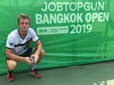Alex Davidovich, finalista del ATP Challenger de Bangkok