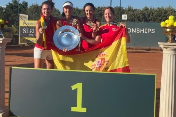 Gisela Riera campeona del mundo +50 con la selección