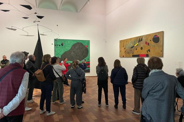 25 socios visitan la exposición Miró y los Estados Unidos