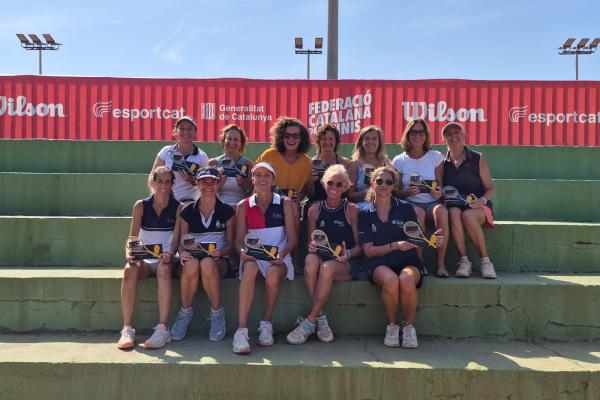 Sònia Roig, campiona, i Rosa Maria de Togores, finalista al Campionat de Catalunya Sènior Femení