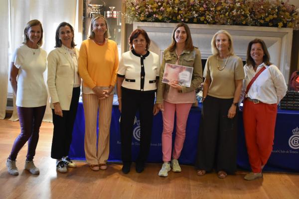 Pool Femenina