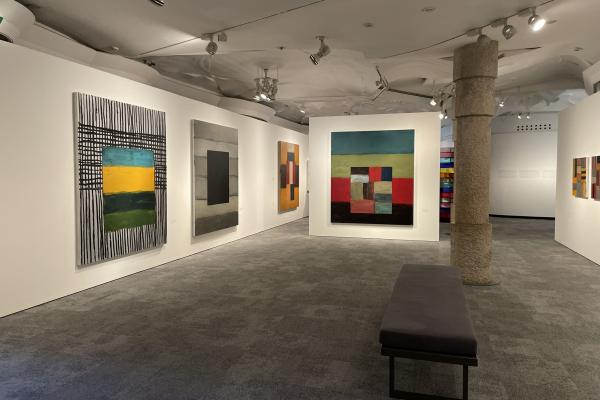 24 socis visiten l'exposició de Sean Scully a la Pedrera