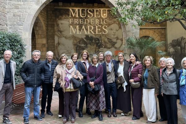 Nuestros socios visitan el Museo Marès
