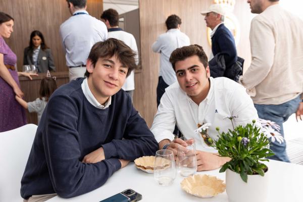 La suite del Hospitality se convierte un año más en punto de encuentro de los socios del  RCTB-1899 