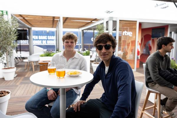 La suite del Hospitality se convierte un año más en punto de encuentro de los socios del  RCTB-1899 