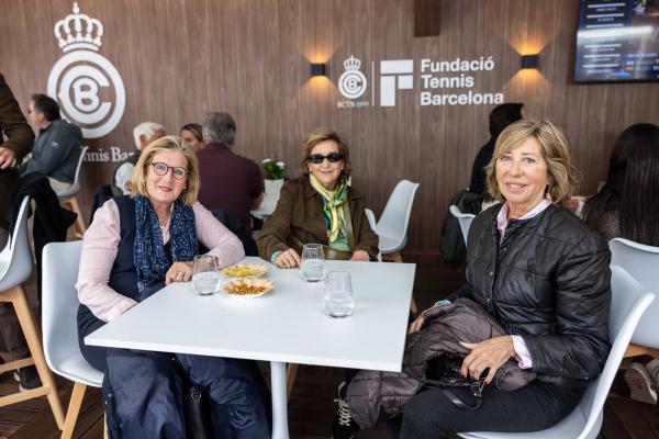 La suite del Hospitality se convierte un año más en punto de encuentro de los socios del  RCTB-1899 